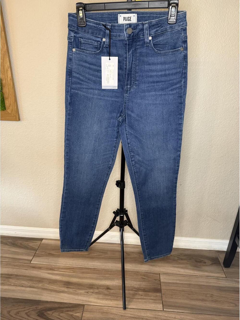 Paige Margo Crop Women’s Jeans size 27